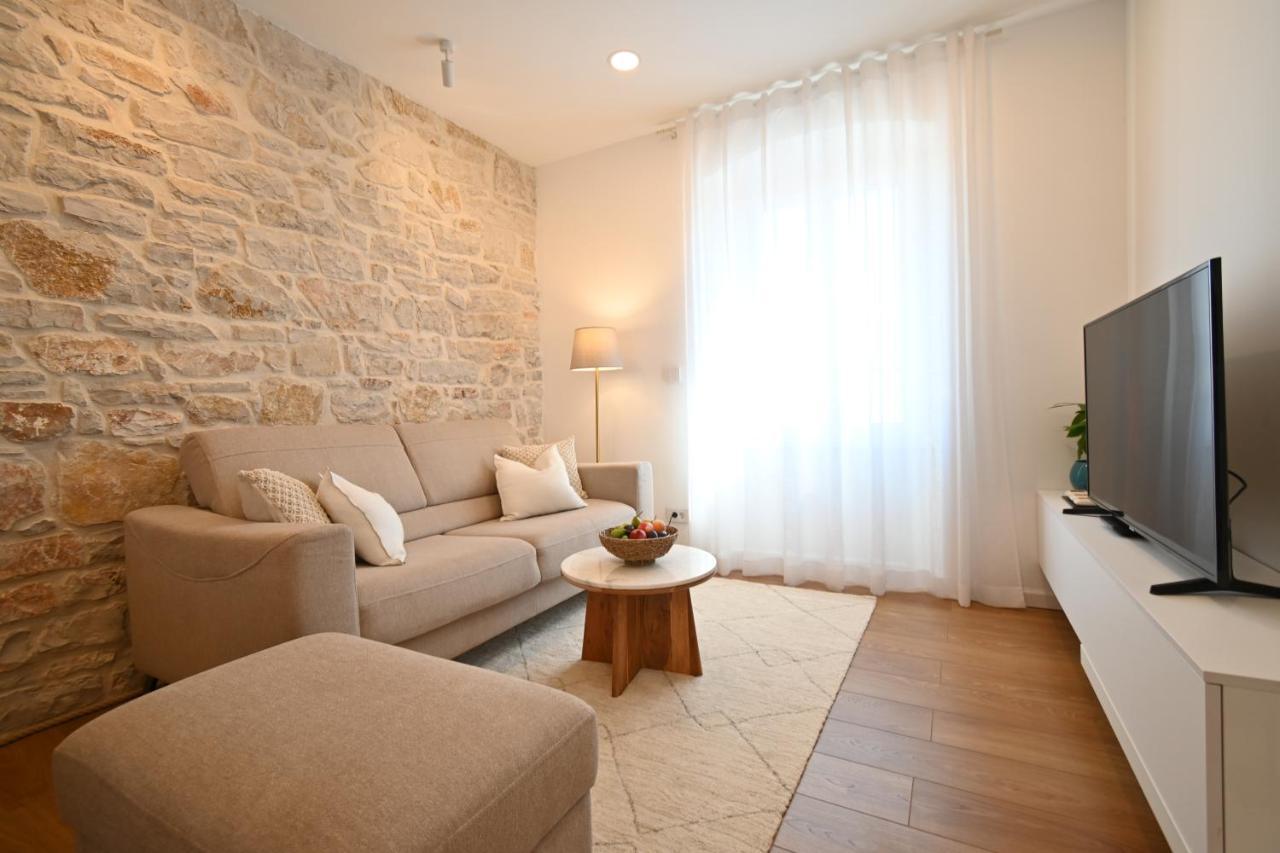 Summer Cave In Center Apartment *